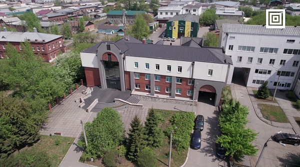 Здание ул. Сурнова