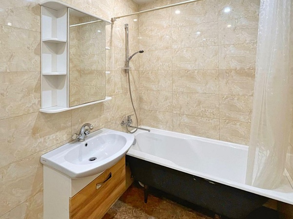2-к. квартира, 56,6 м², 4/9 эт.